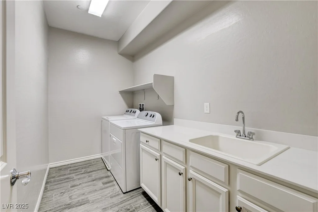 172 Petaluma Valley, Las Vegas, NV 89138