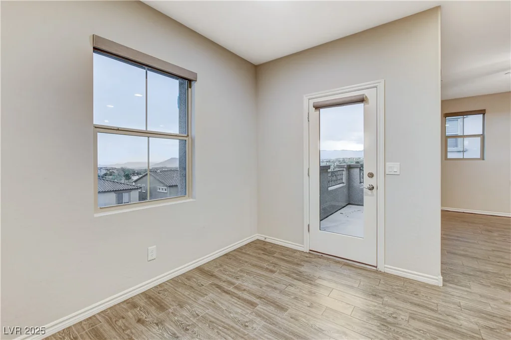 172 Petaluma Valley, Las Vegas, NV 89138