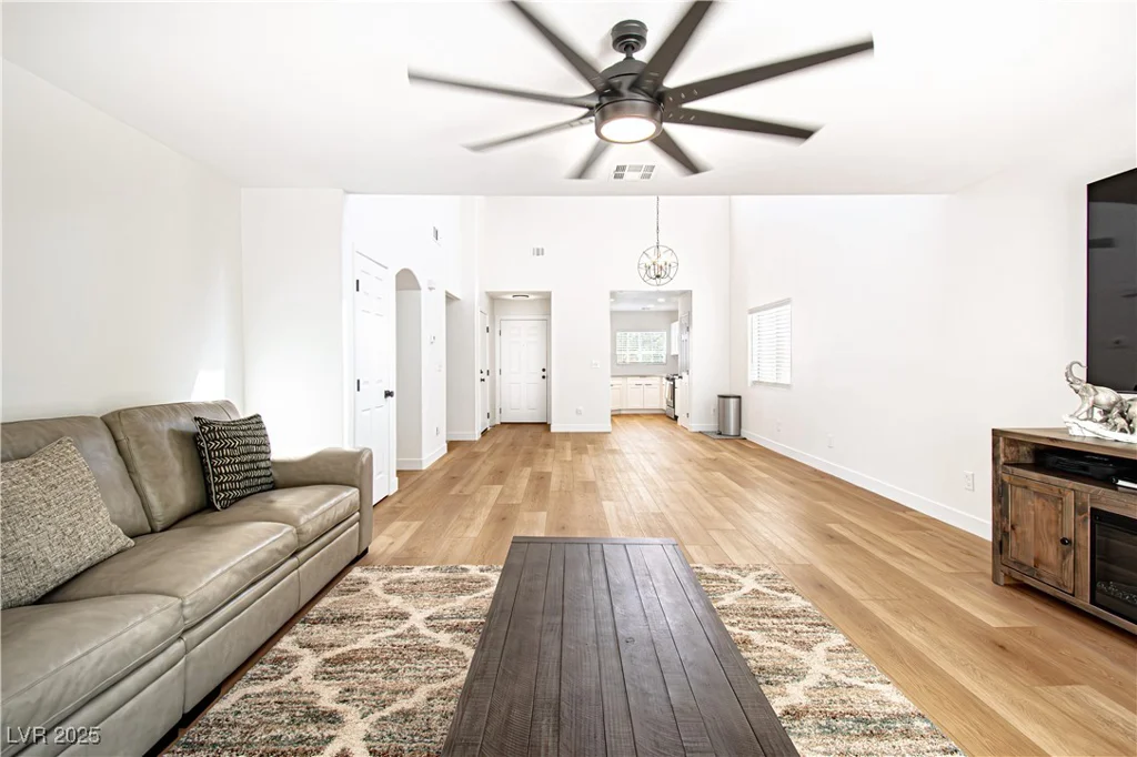 1011 Pearl Marble, North Las Vegas, NV 89081