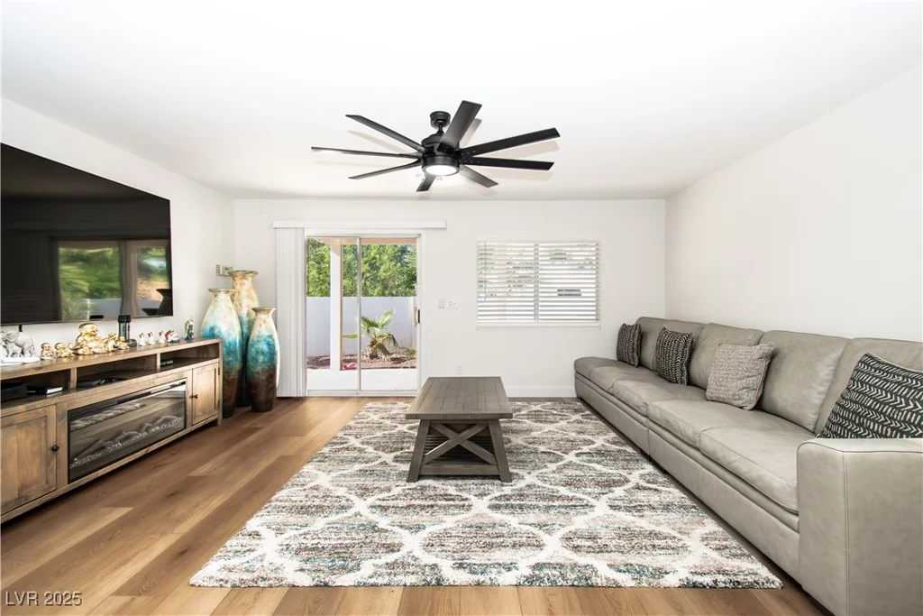 1011 Pearl Marble, North Las Vegas, NV 89081