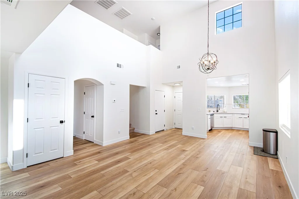 1011 Pearl Marble, North Las Vegas, NV 89081