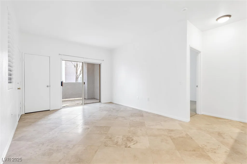 2615 Gary, Las Vegas, NV 89123