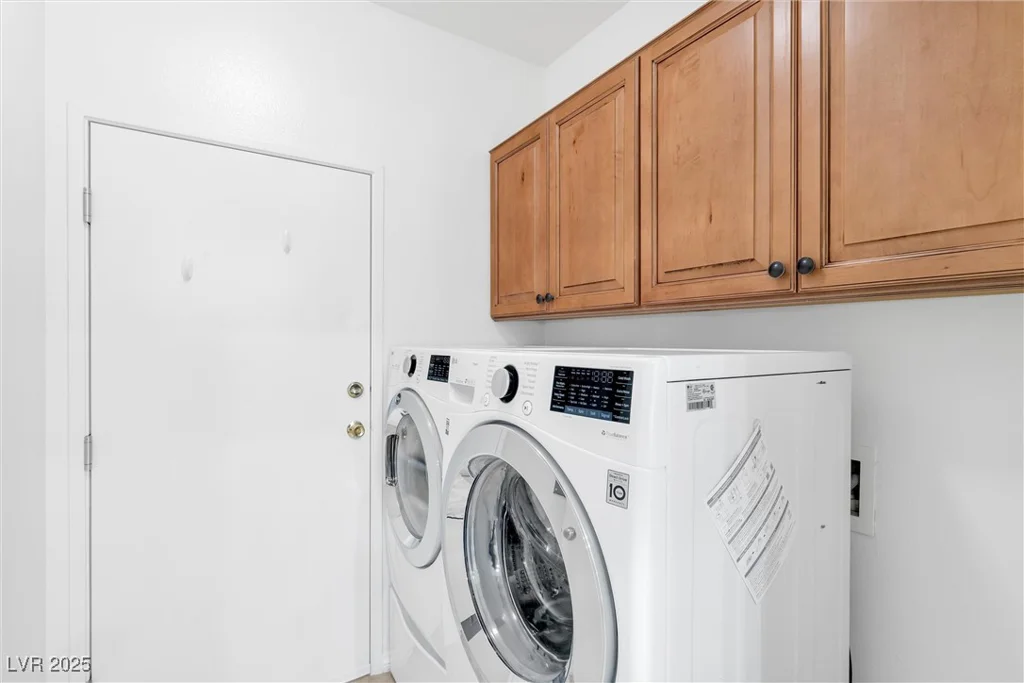 2615 Gary, Las Vegas, NV 89123