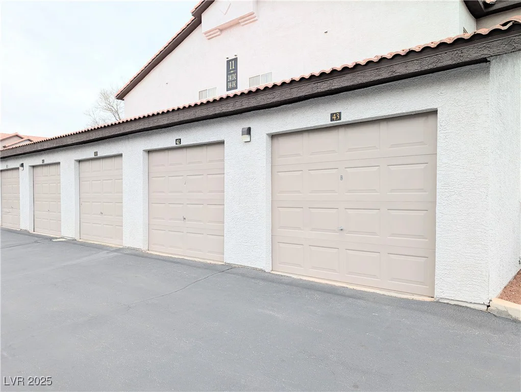 2615 Gary, Las Vegas, NV 89123