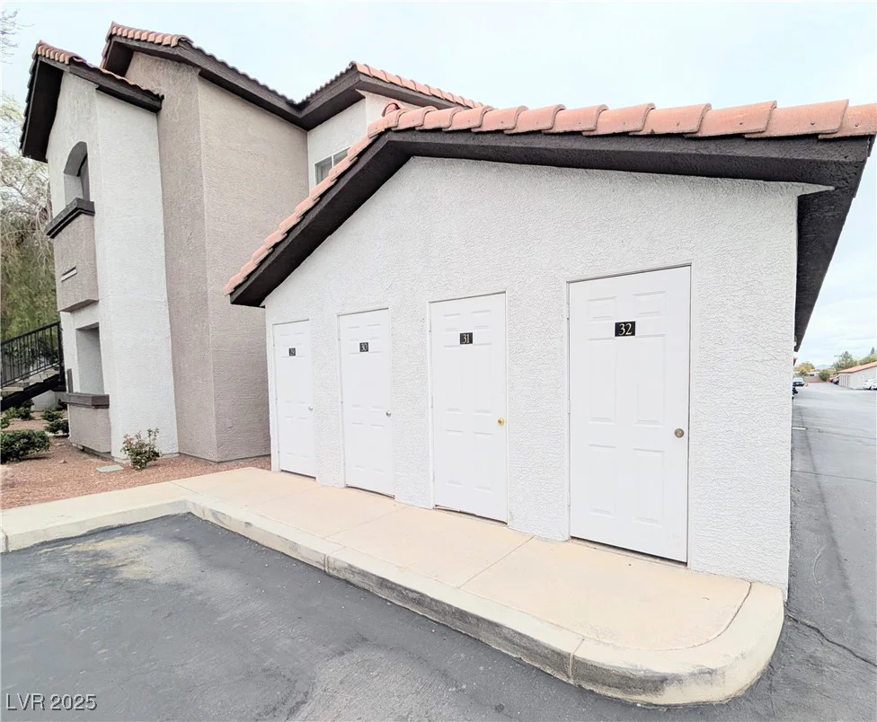 2615 Gary, Las Vegas, NV 89123