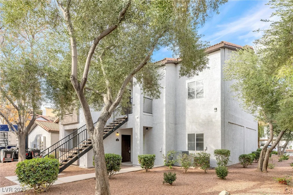 2615 Gary, Las Vegas, NV 89123