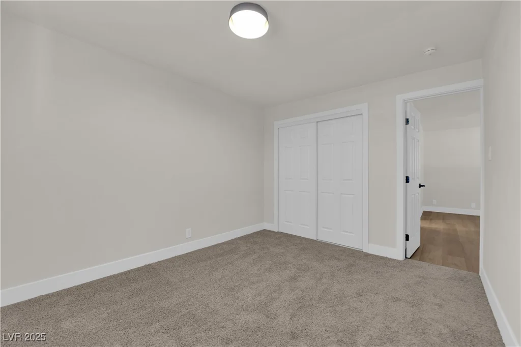 2112 Santa Ynez, Las Vegas, NV 89104