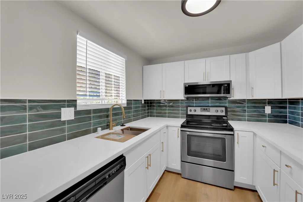 2112 Santa Ynez, Las Vegas, NV 89104