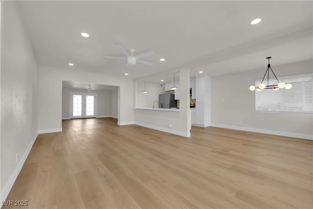 2112 Santa Ynez, Las Vegas, NV 89104