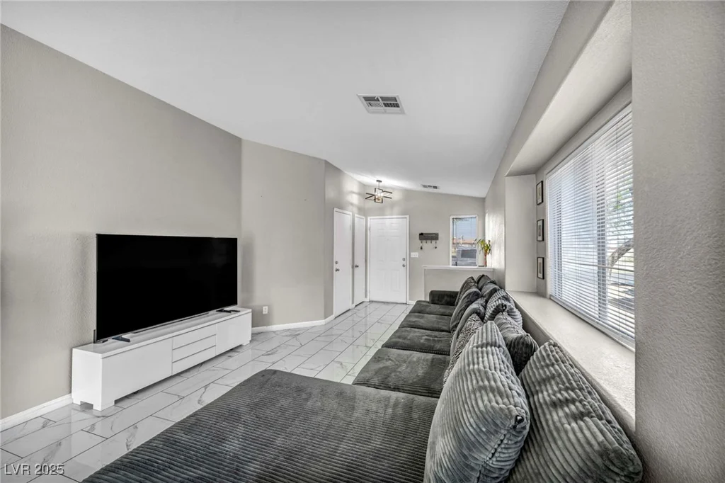 1714 Ringe, Las Vegas, NV 89156