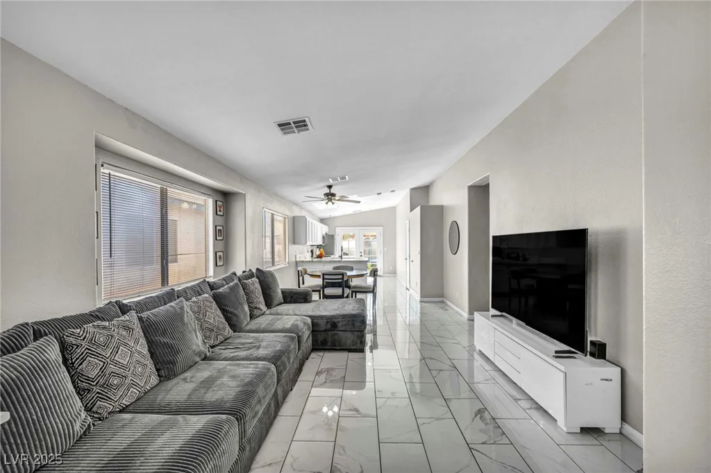 1714 Ringe, Las Vegas, NV 89156