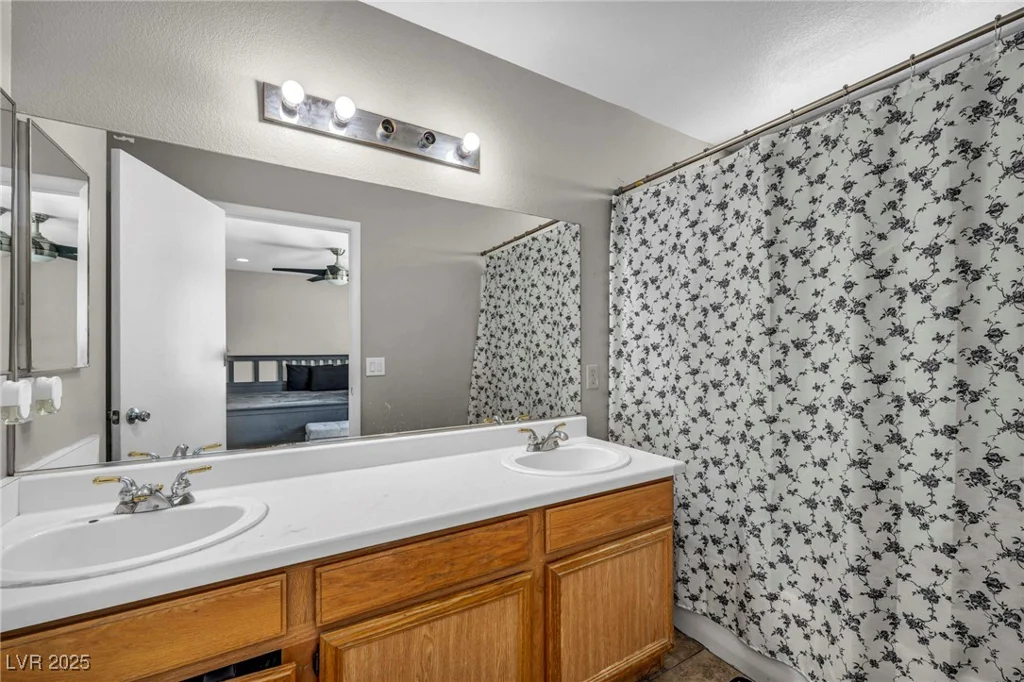 1714 Ringe, Las Vegas, NV 89156