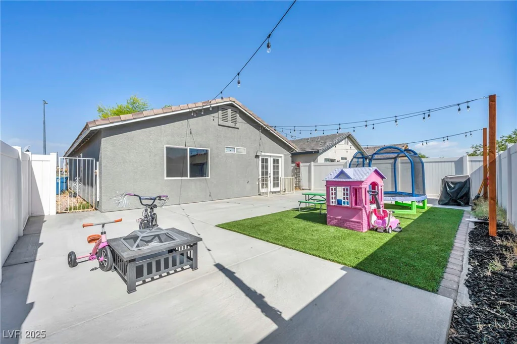 1714 Ringe, Las Vegas, NV 89156