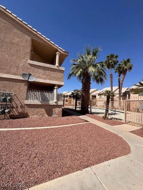 1830 Pecos, Las Vegas, NV 89115