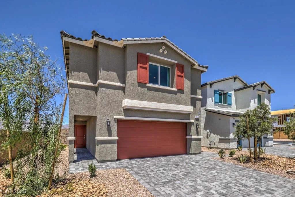 2633 Begonia Falls, North Las Vegas, NV 89081