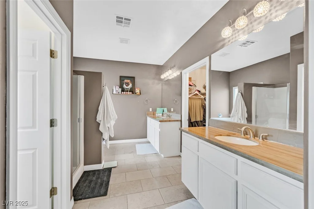 6717 Lincoln Wood, Las Vegas, NV 89149
