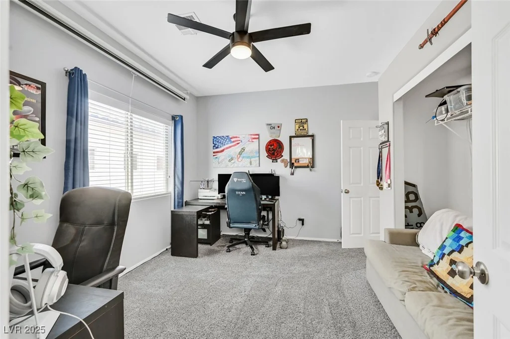 6717 Lincoln Wood, Las Vegas, NV 89149