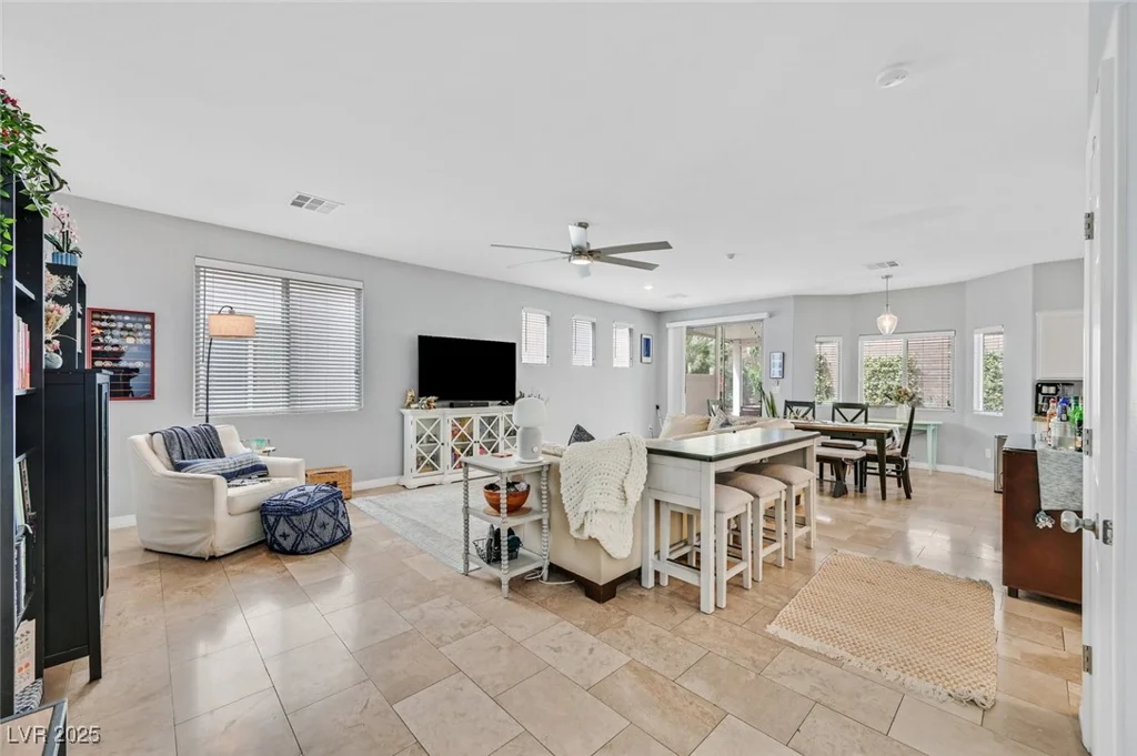 6717 Lincoln Wood, Las Vegas, NV 89149