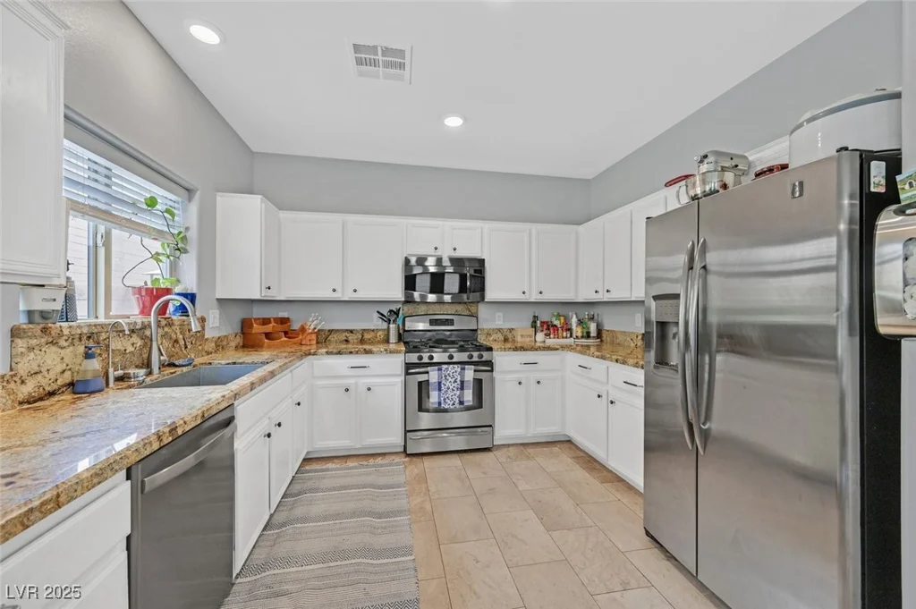 6717 Lincoln Wood, Las Vegas, NV 89149