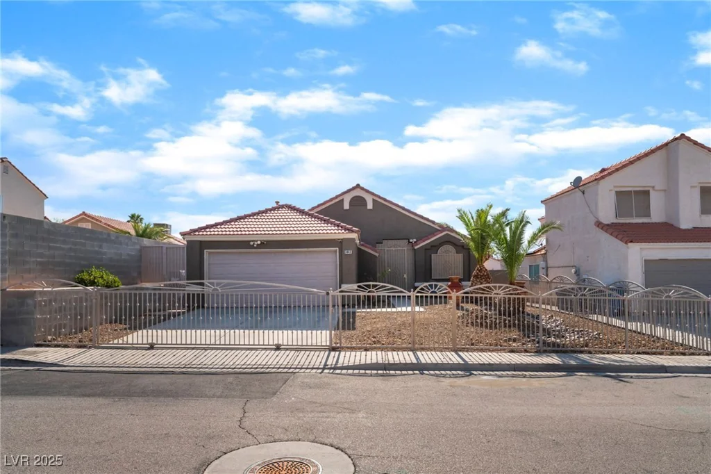 3443 Citruscedar, North Las Vegas, NV 89032