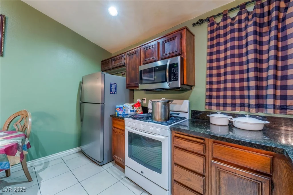 3443 Citruscedar, North Las Vegas, NV 89032