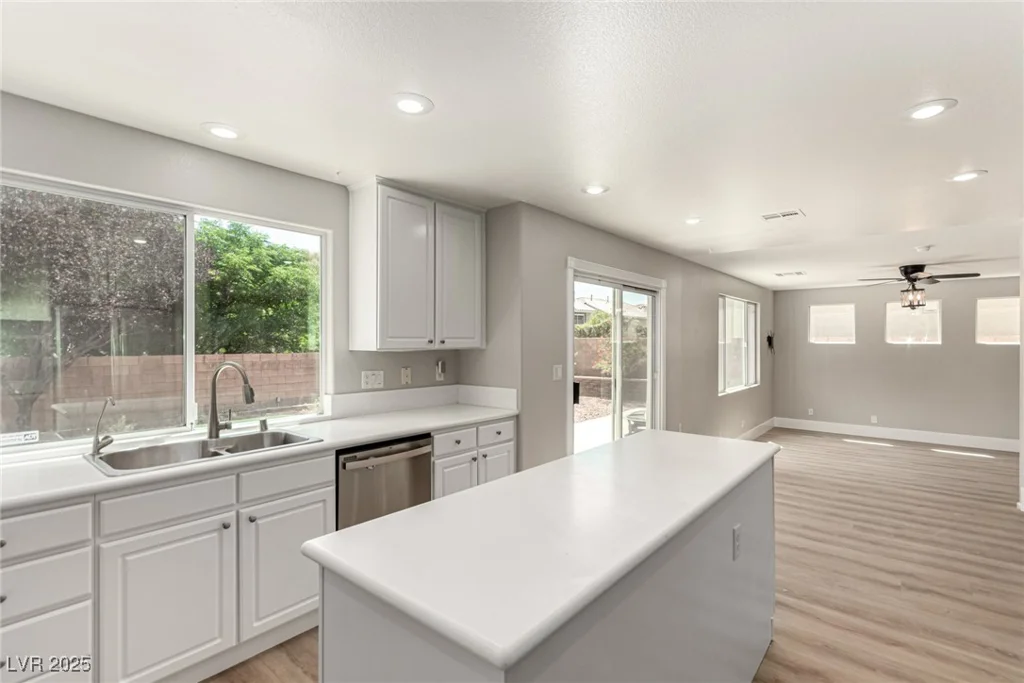432 Emerald Heights, Las Vegas, NV 89144