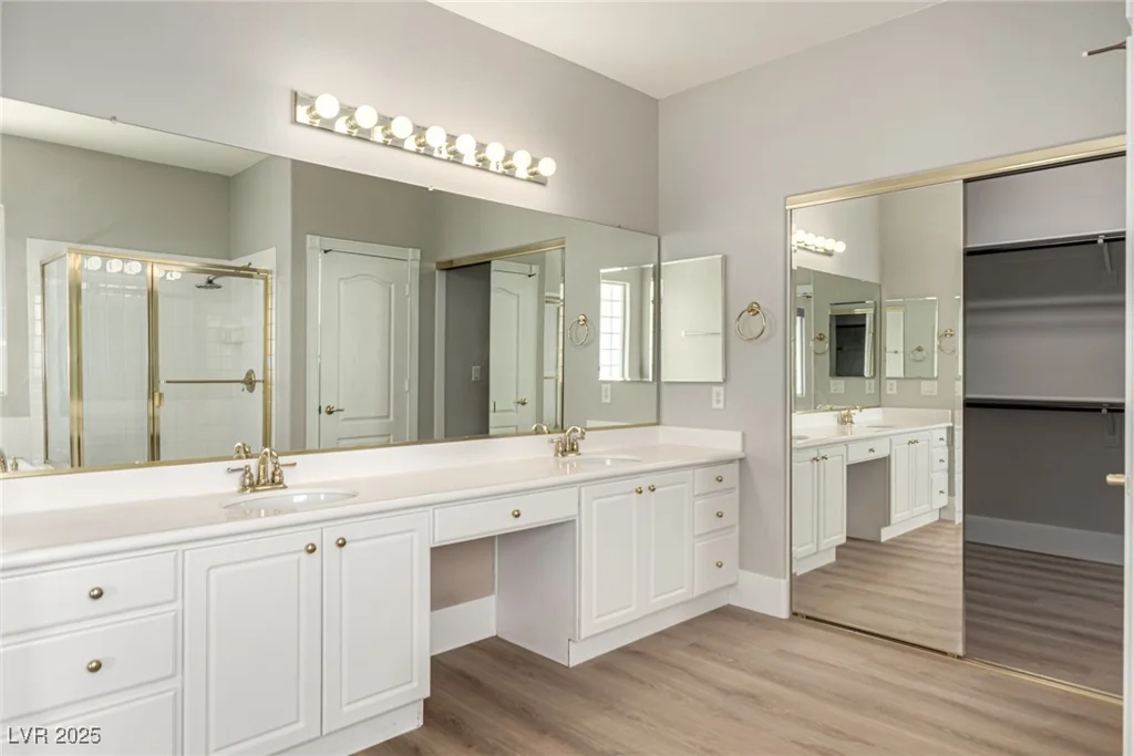 432 Emerald Heights, Las Vegas, NV 89144