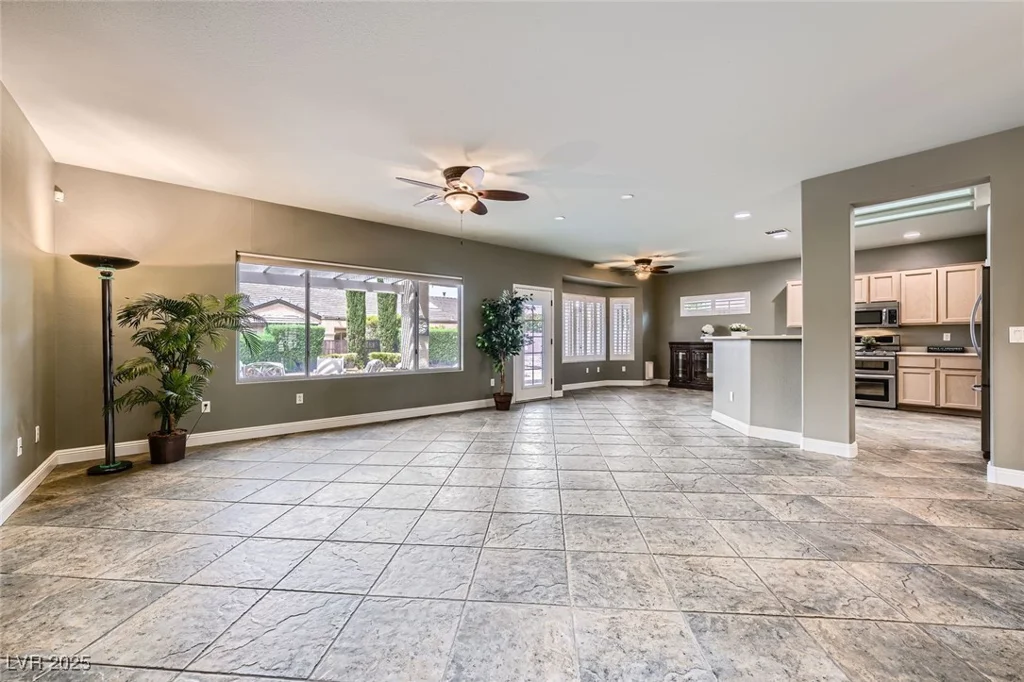 2810 Somerset Springs, Henderson, NV 89052