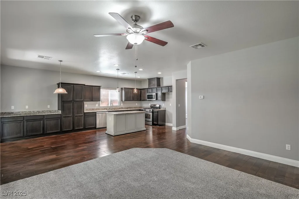 10116 Nash Peak, Las Vegas, NV 89166