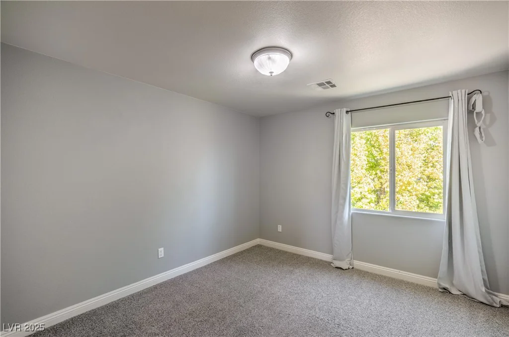 10116 Nash Peak, Las Vegas, NV 89166