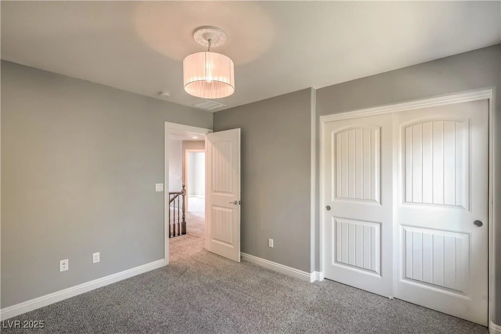 10116 Nash Peak, Las Vegas, NV 89166