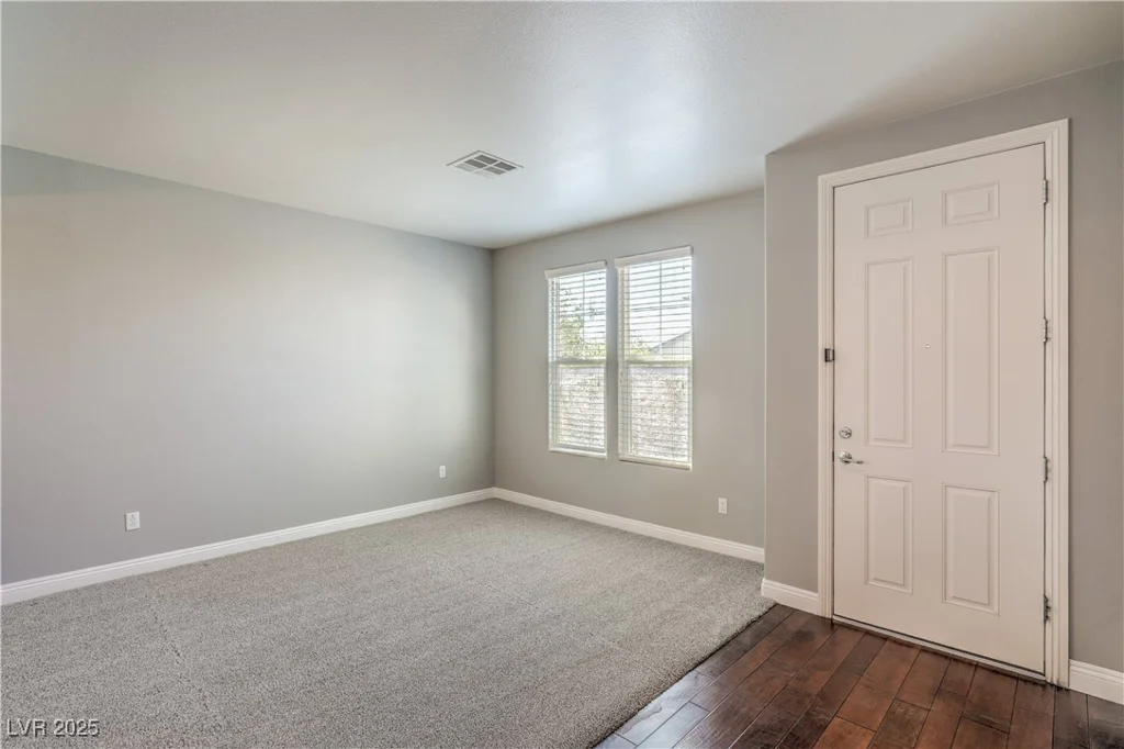 10116 Nash Peak, Las Vegas, NV 89166