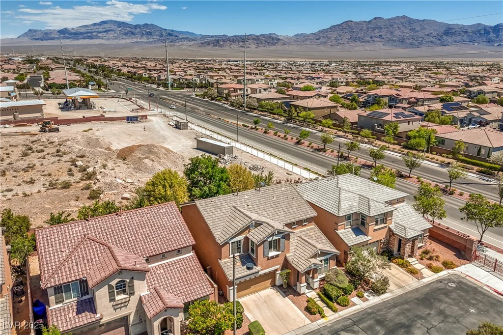 10116 Nash Peak, Las Vegas, NV 89166