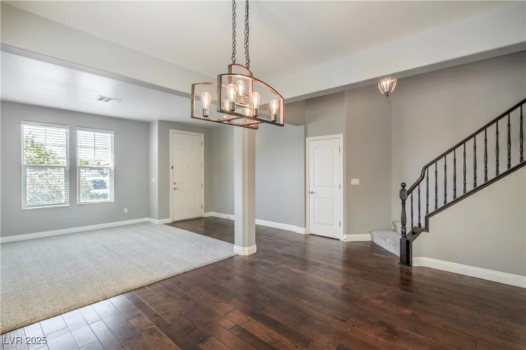 10116 Nash Peak, Las Vegas, NV 89166
