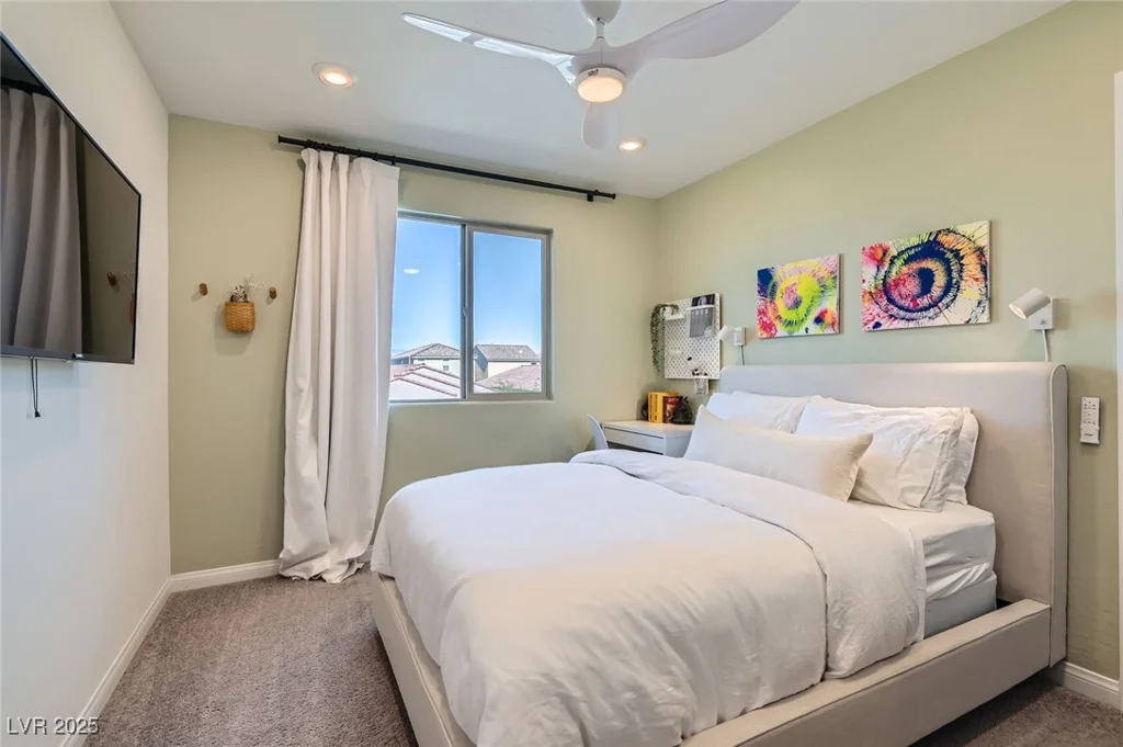 6938 Feather Hill, North Las Vegas, NV 89086