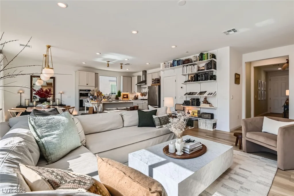 6938 Feather Hill, North Las Vegas, NV 89086