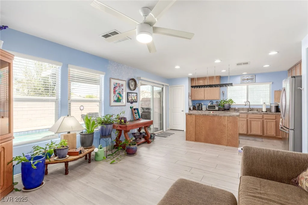 11739 Village Arbor, Las Vegas, NV 89183