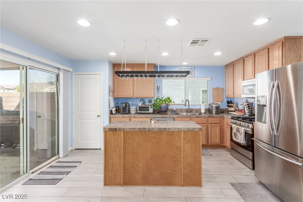 11739 Village Arbor, Las Vegas, NV 89183