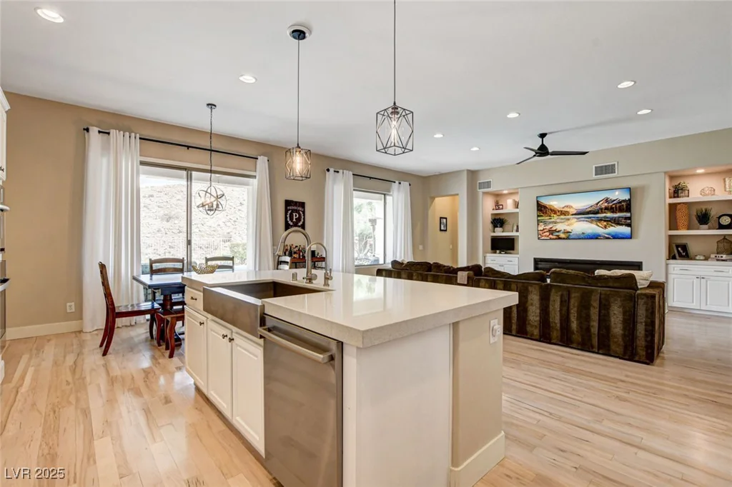 11 Morninglow, Henderson, NV 89052