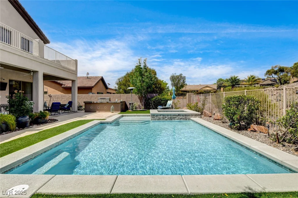 11 Morninglow, Henderson, NV 89052
