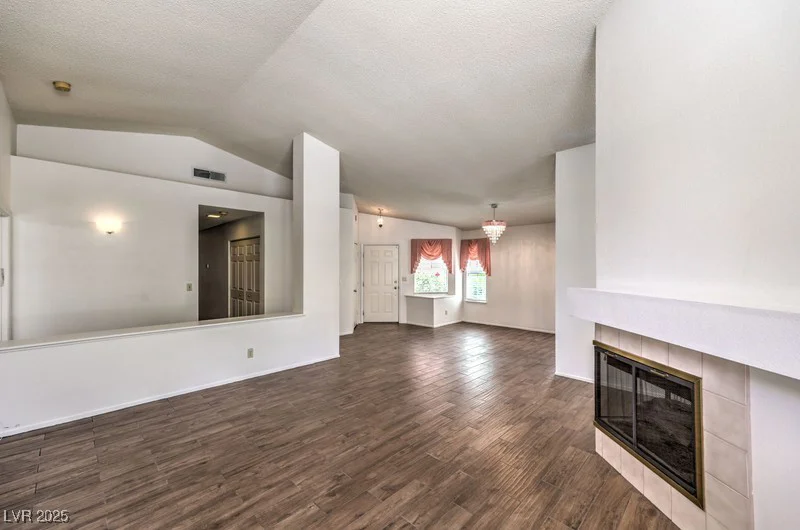 2753 Port Of Call, Las Vegas, NV 89128