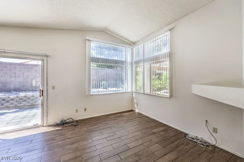 2753 Port Of Call, Las Vegas, NV 89128