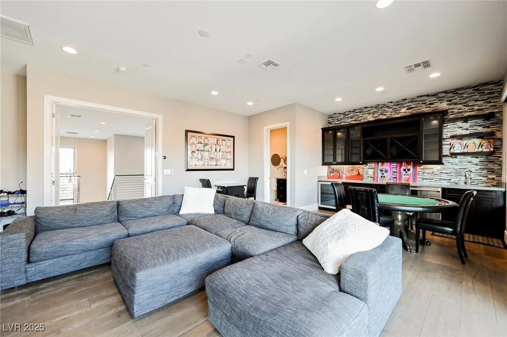 5 Crystal Tree, Henderson, NV 89052