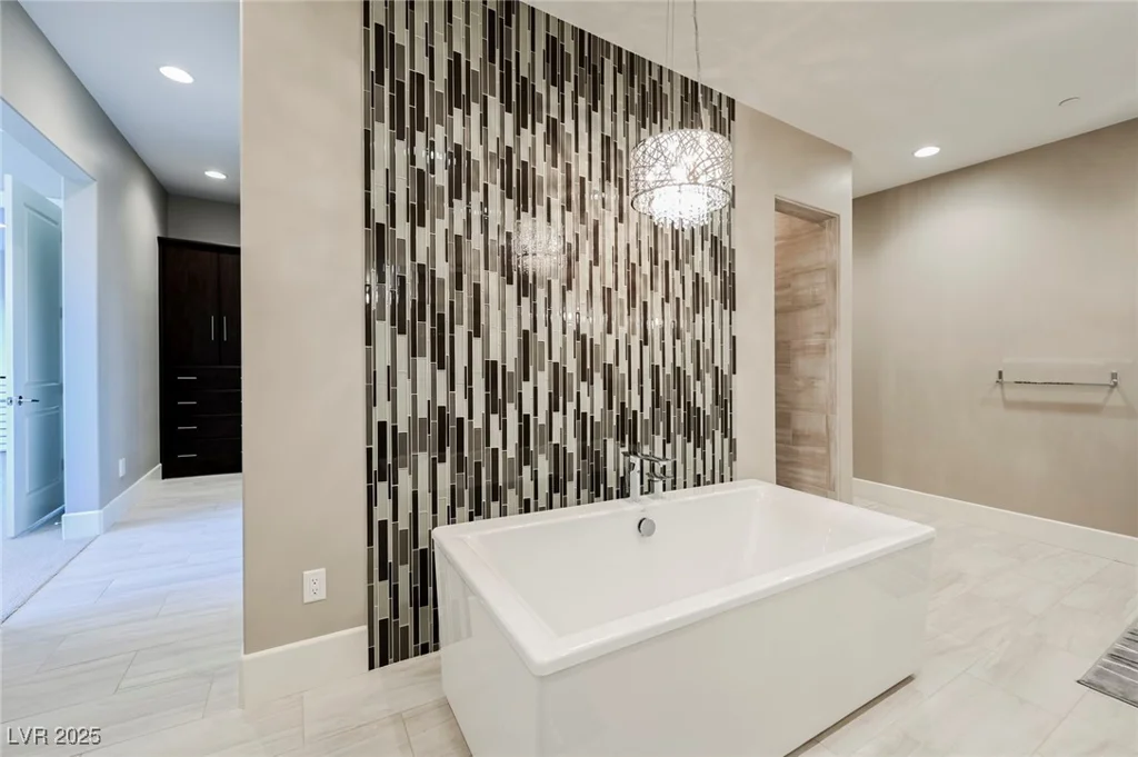 5 Crystal Tree, Henderson, NV 89052