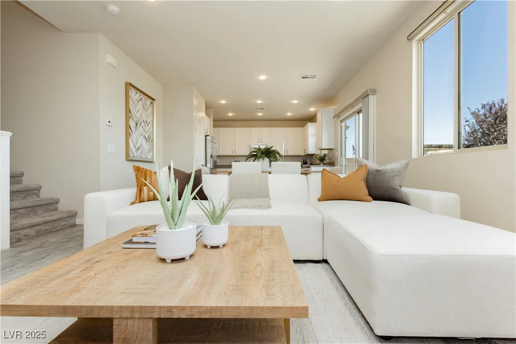 6730 Pivot Point, Las Vegas, NV 89148