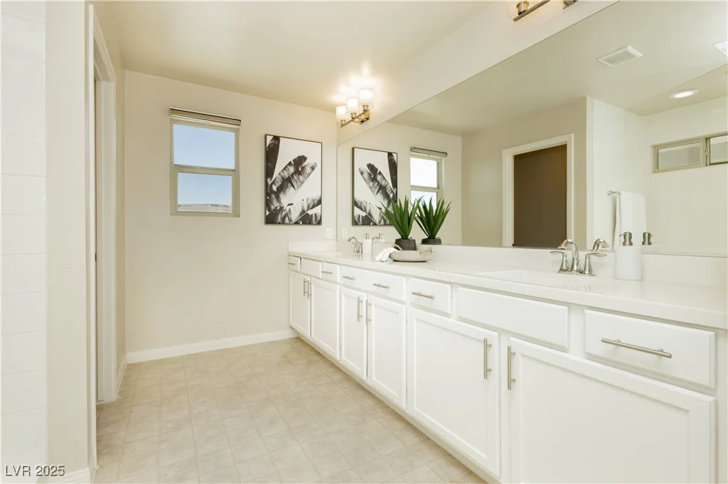 6730 Pivot Point, Las Vegas, NV 89148