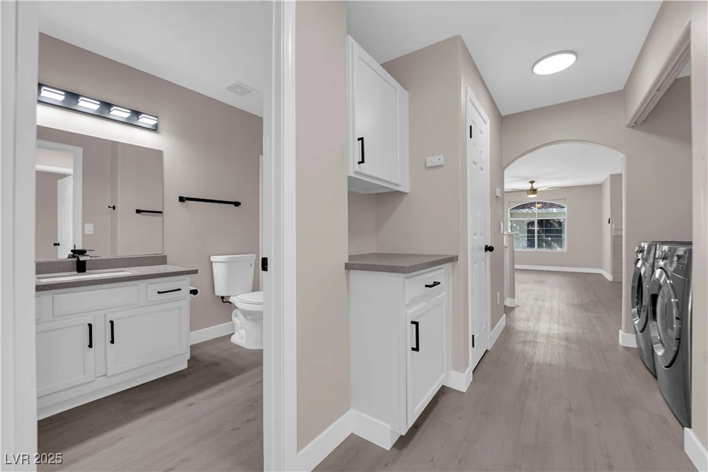 4324 Lake Mead, Las Vegas, NV 89108