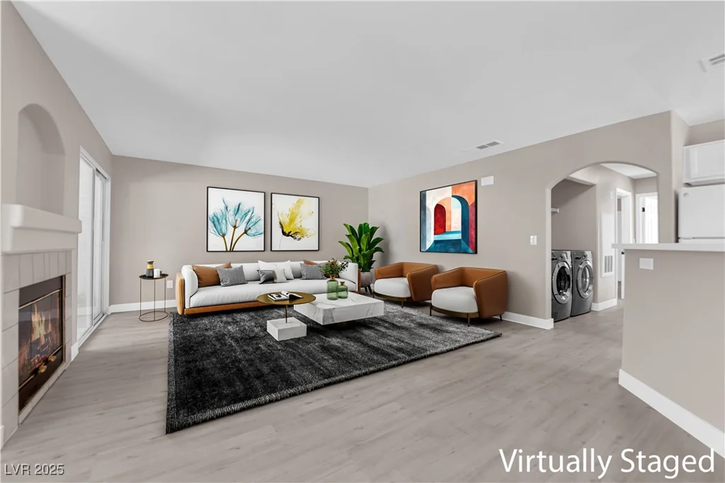 4324 Lake Mead, Las Vegas, NV 89108