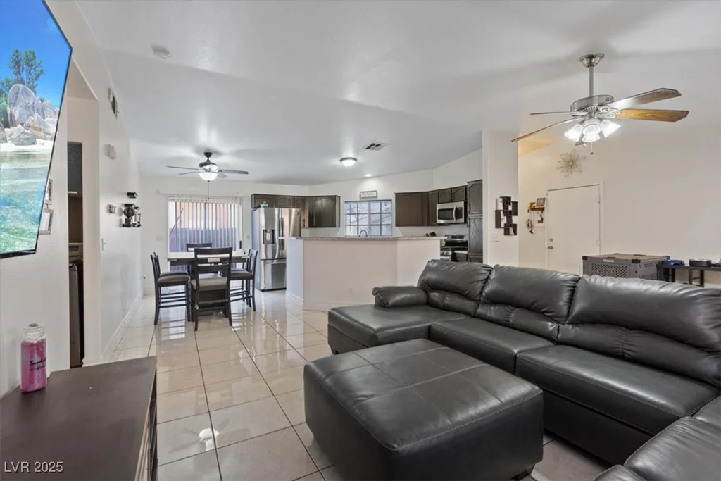 5184 Mineral Lake, Las Vegas, NV 89122