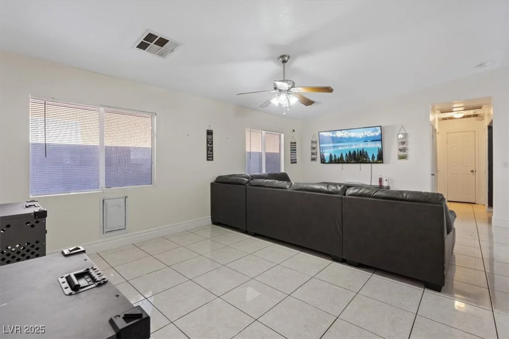 5184 Mineral Lake, Las Vegas, NV 89122